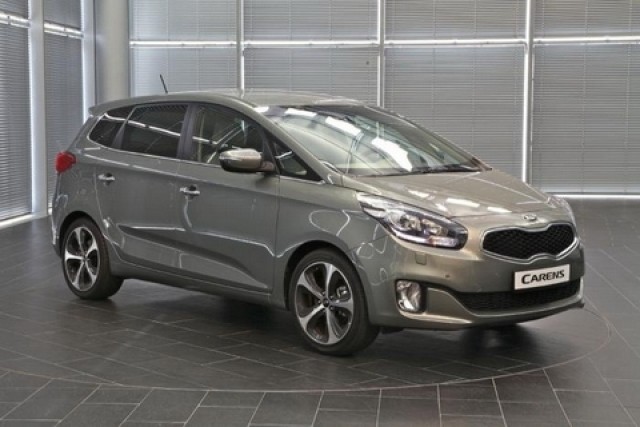 Kia Carens 2013